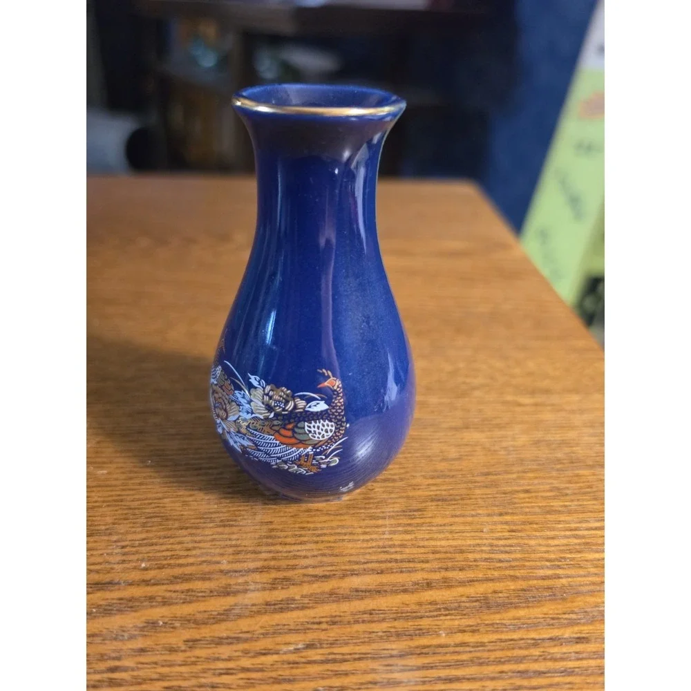 Small Vintage Japanese Cobalt Blue Vase Peacock Flowers‎ & Gold Bud Antique Cute